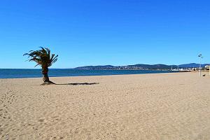 140- Frejus plage